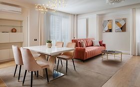 Skylark Central Aparthotel